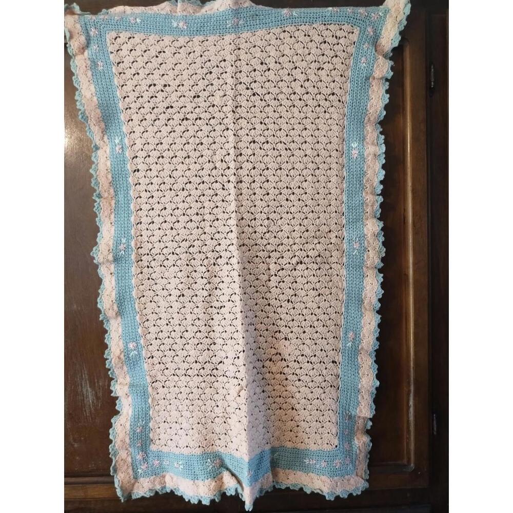 Vintage 20x34 Hand Crocheted Blue‎ And Pink Baby Blanket